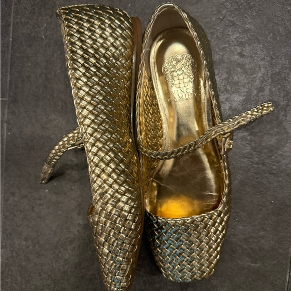 Shoes - Picture 2 of 2